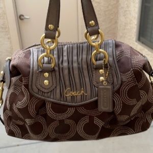 Vintage Coach Shoulder Bag